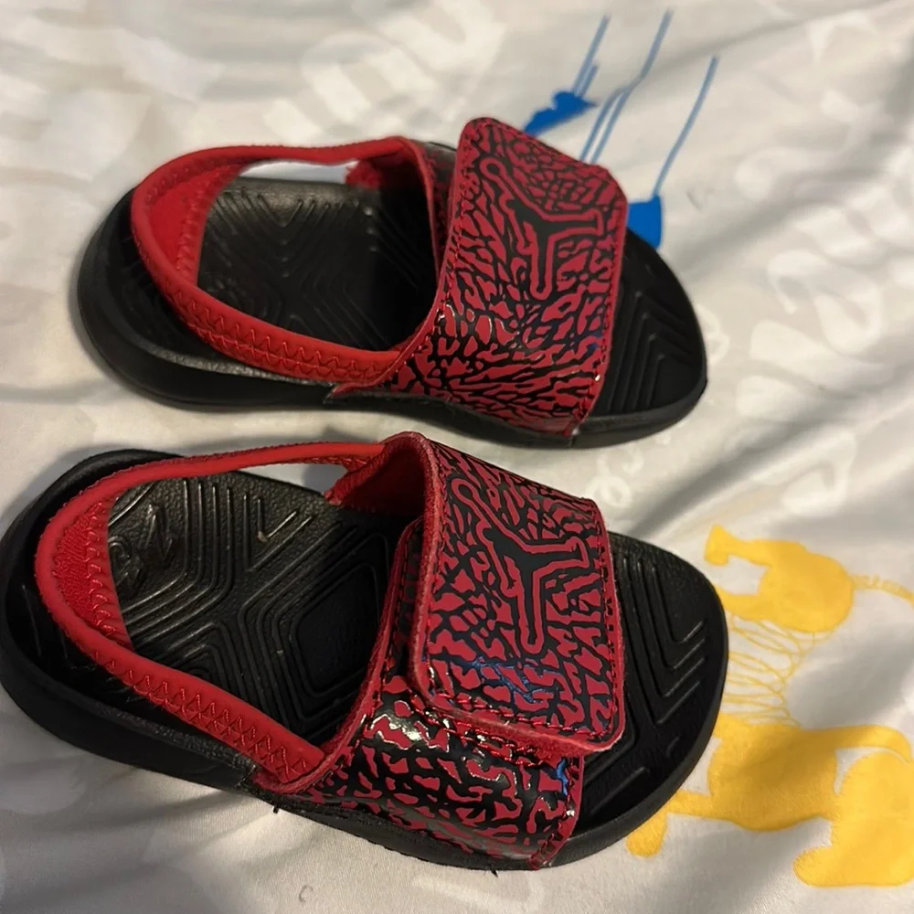 Baby Jordan sandals